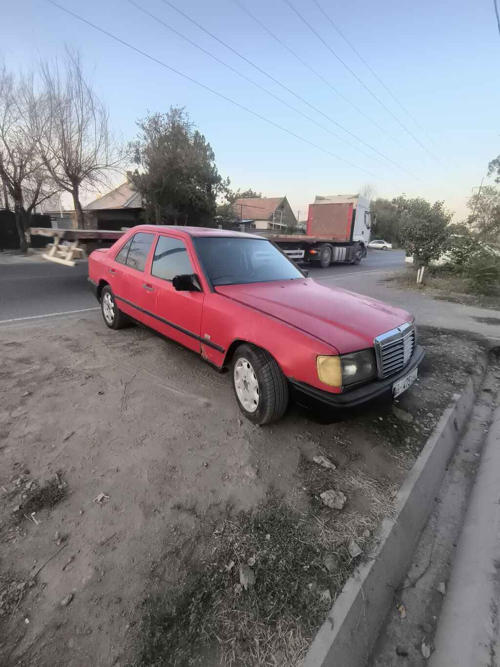Mercedes-Benz 220: 1987 г.: фото 2