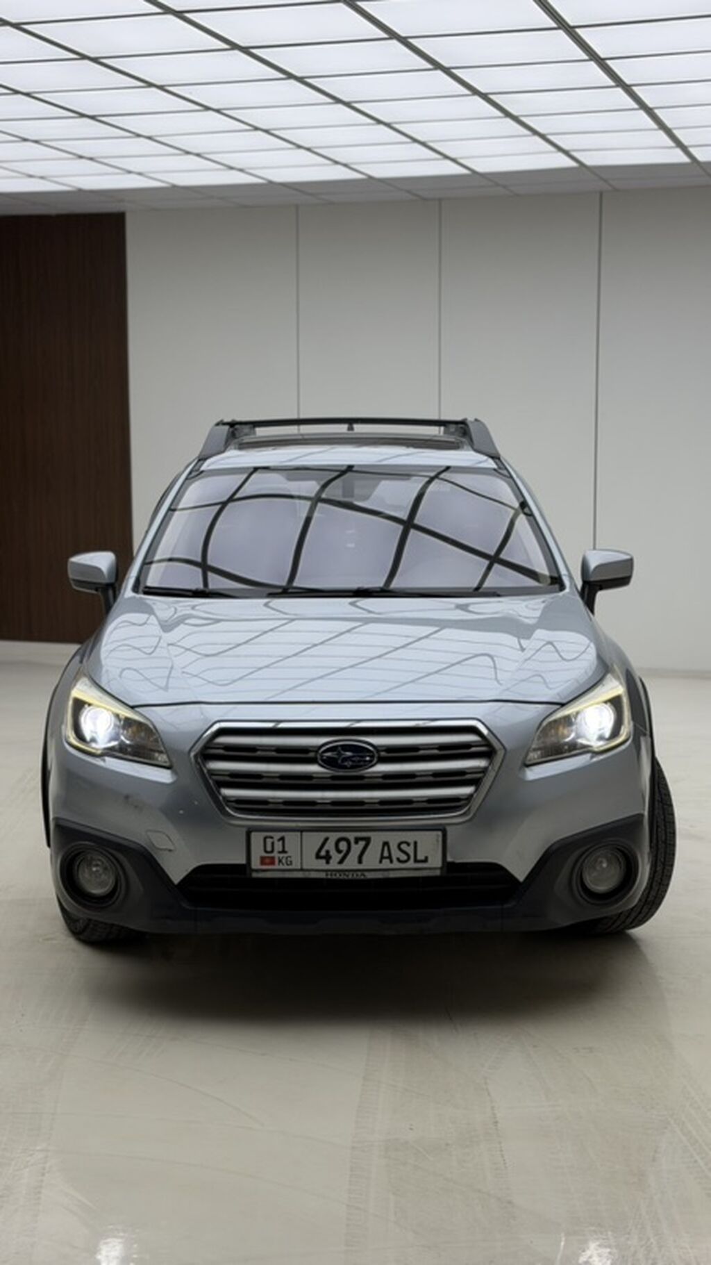 Subaru Outback: 2015 г., 2.5 л, Вариатор, Бензин, Универсал: фото 2