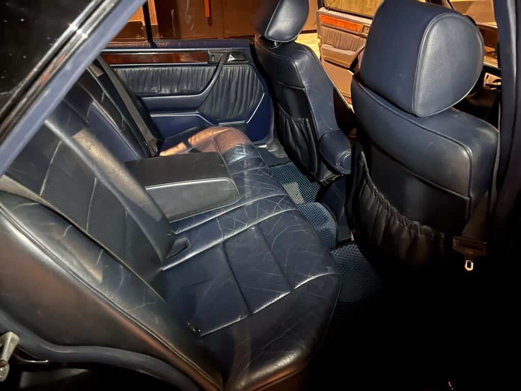 Mercedes-Benz 220: 1994 г., 2.2 л, Автомат, Бензин, Седан: фото 7