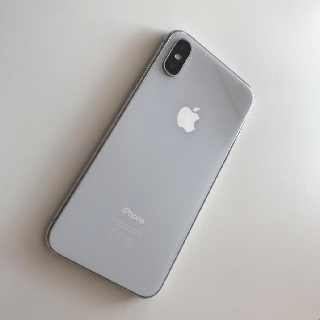 Айфон 10 серый серебристый