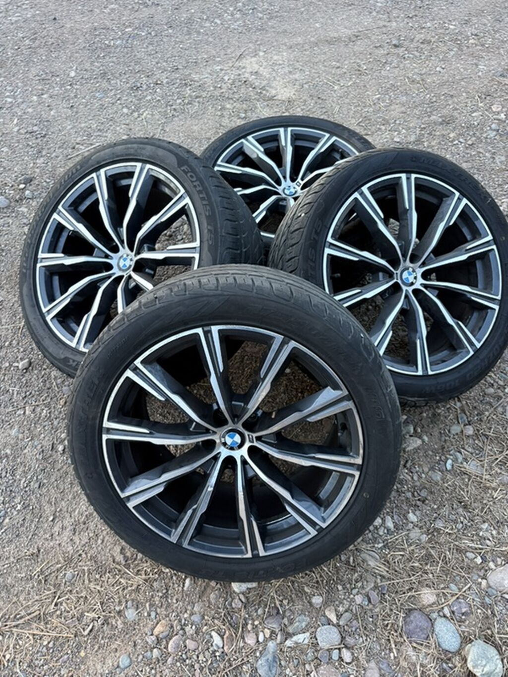 Продоется Комплект из 4 колес BMW J 05 оригинальные легкосплавные: фото 1