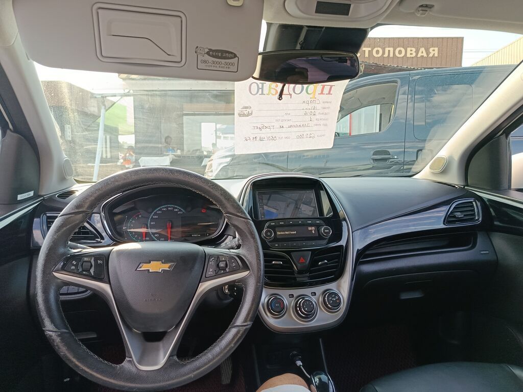 Chevrolet Spark: 2016 г., 1 л, Автомат, Бензин, Хэтчбэк: фото 8