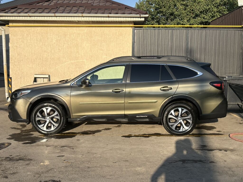 Subaru Outback: 2022 г., 2.5 л, Вариатор, Бензин, Универсал: фото 2