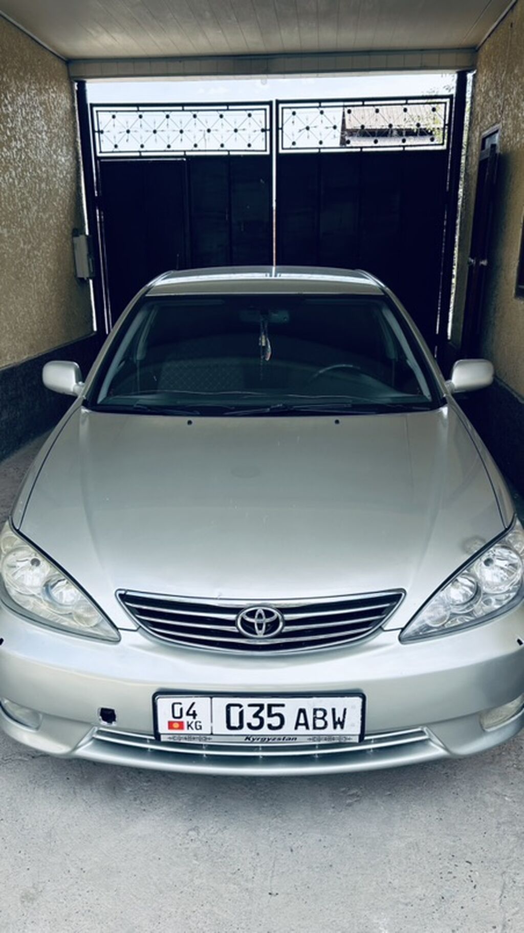 Toyota Camry: 2005 г., 2.4 л, Автомат, Бензин, Седан: фото 2