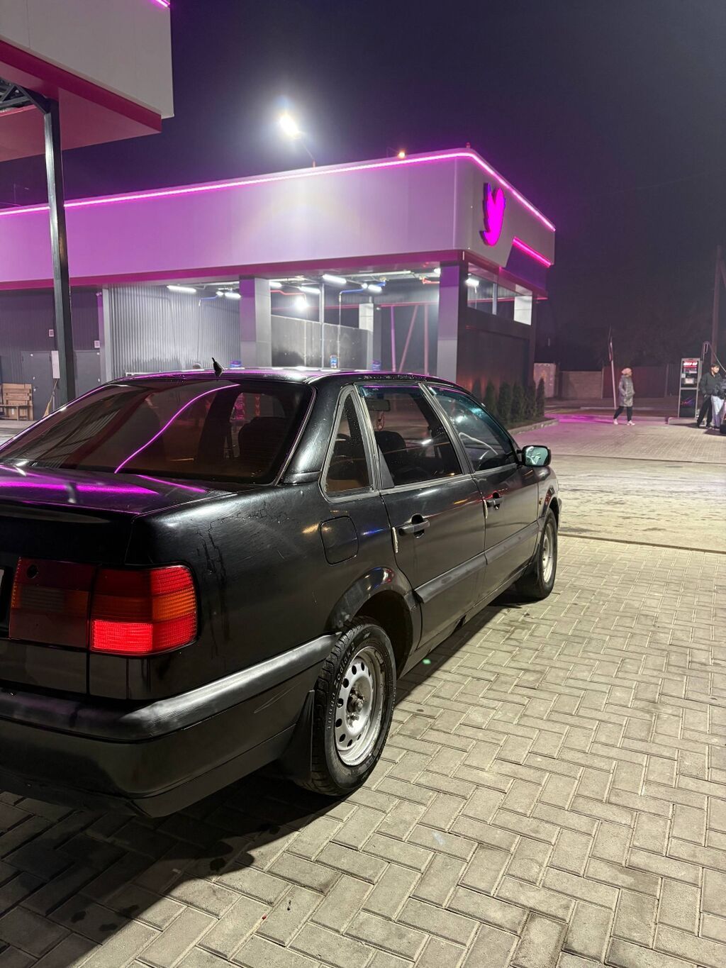 Volkswagen Passat: 1994 г., 1.8 л, Механика, Бензин, Седан: фото 2