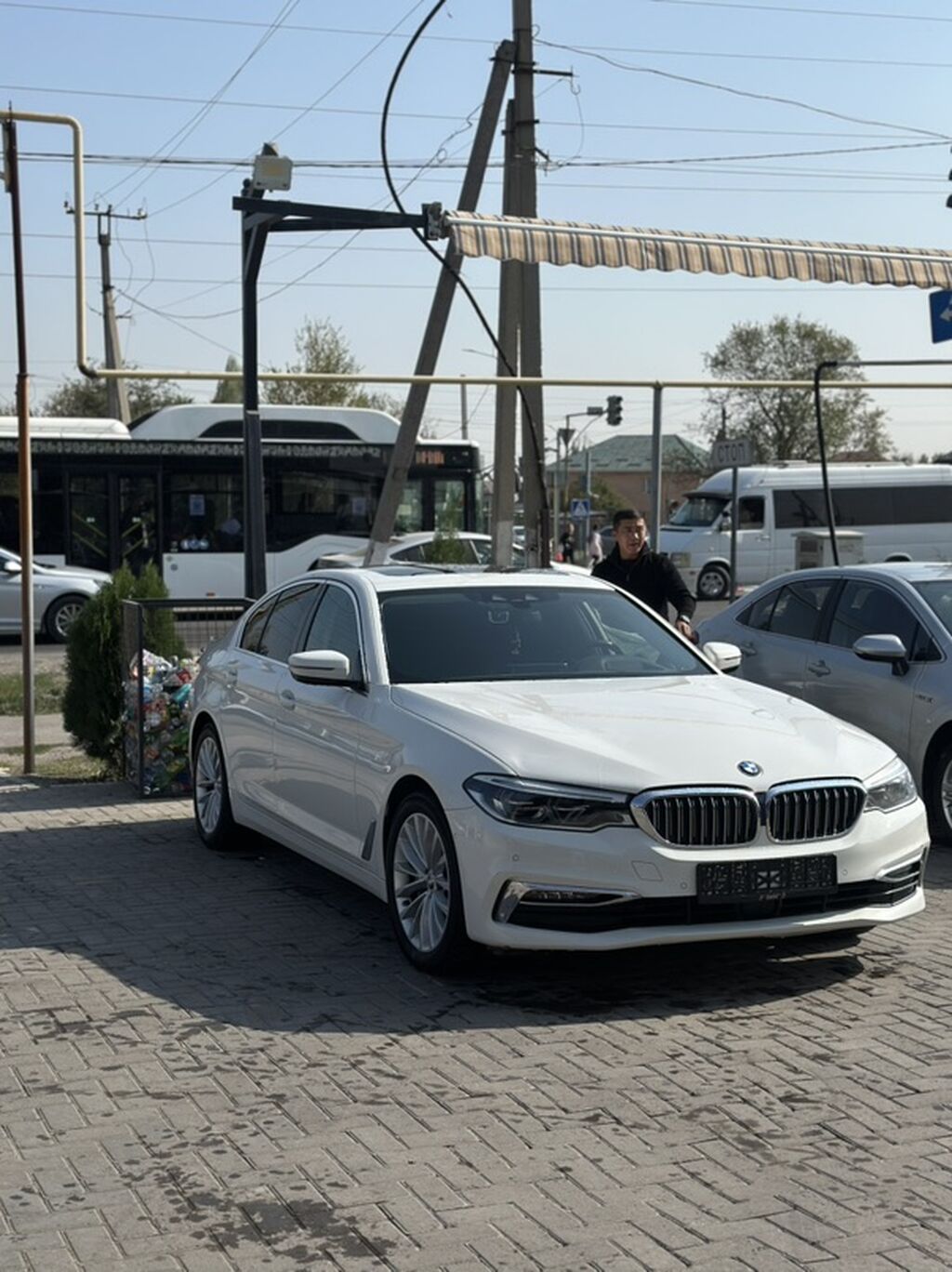 BMW 5 series: 2019 г., 2 л, Автомат, Бензин, Седан: фото 3