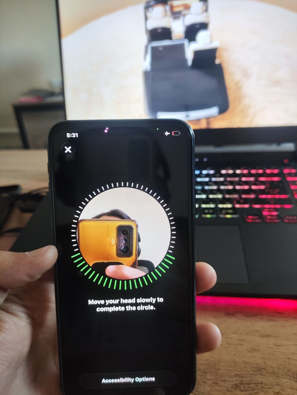 IPhone 11 Pro Max, Б/у, 256 ГБ, Alpine Green, Защитное стекло, Чехол, Кабель, 71 % — фото 6