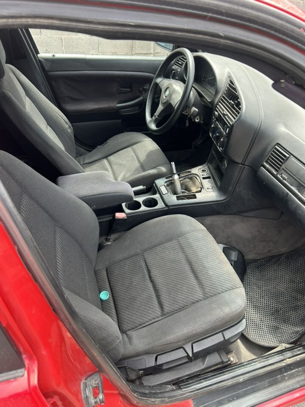 BMW 3 series: 1993 г., 2 л, Седан: фото 6