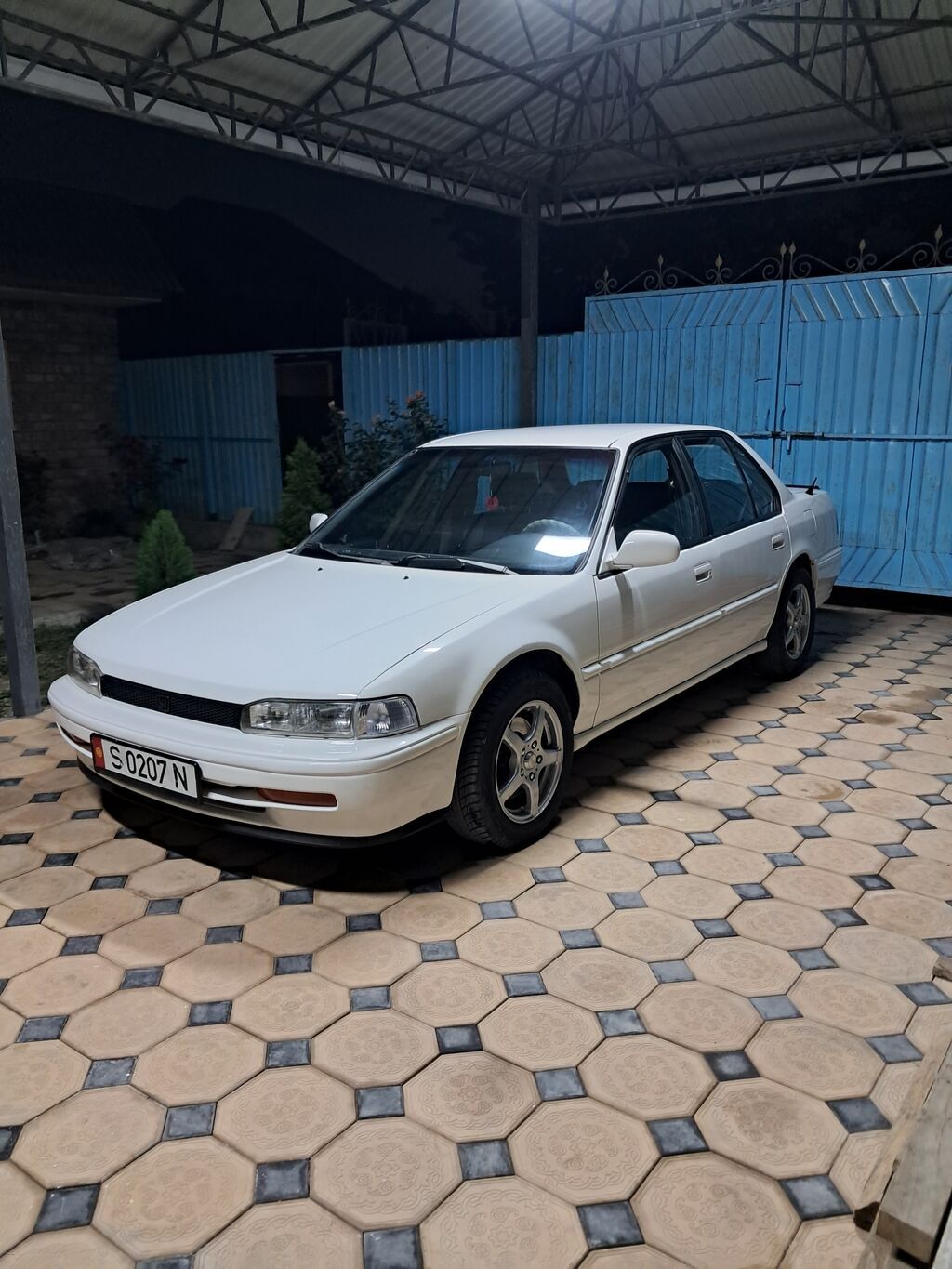 Honda Accord: 1992 г., Бензин, Седан: фото 6