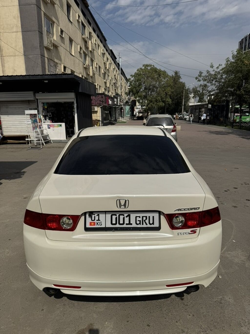 Honda Accord: 2005 г., 2.4 л, Автомат, Бензин, Седан: фото 3