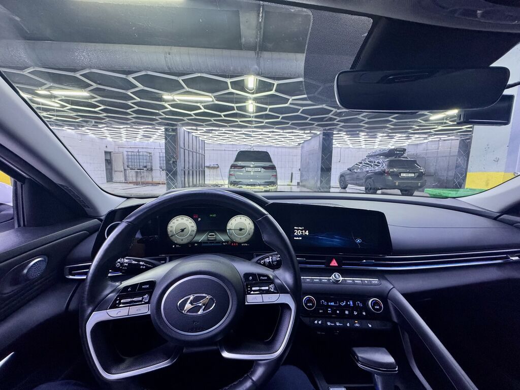 Hyundai Avante: 2020 г., 1.6 л, Типтроник, Бензин, Седан: фото 2