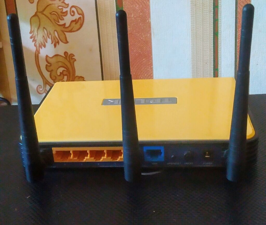 TP-Link TL-WR940N + коммутатор TP-Link, 2. - Беспроводной: фото 1