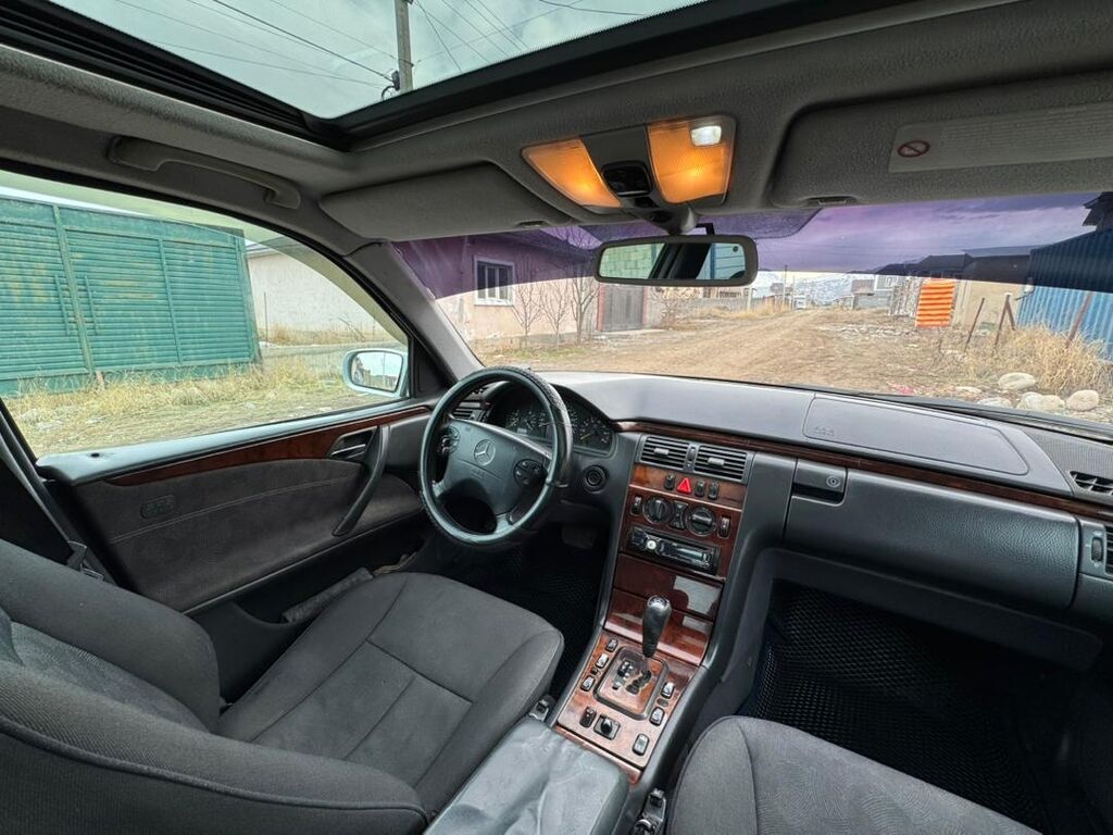 Mercedes-Benz E-Class: 2000 г., 2.2 л, Автомат, Бензин, Седан: фото 6