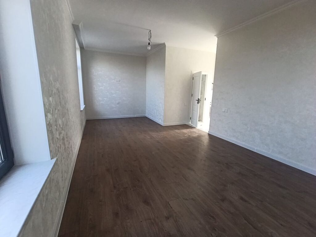 Hövsanda dənizə yaxın, paket kupçalı, super yeni təmirli,2 mərtəbəli