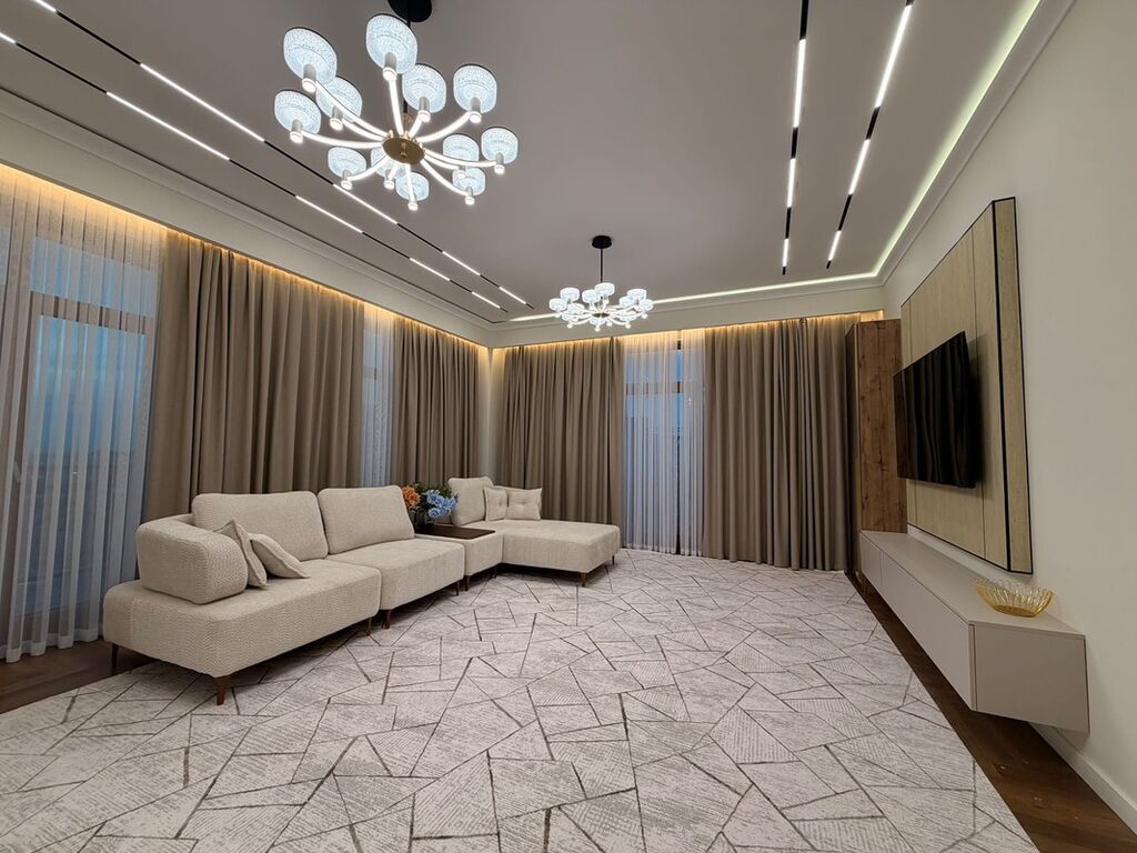 4 комнаты, 155 м², Элитка, 12 этаж, Дизайнерский ремонт: фото 3