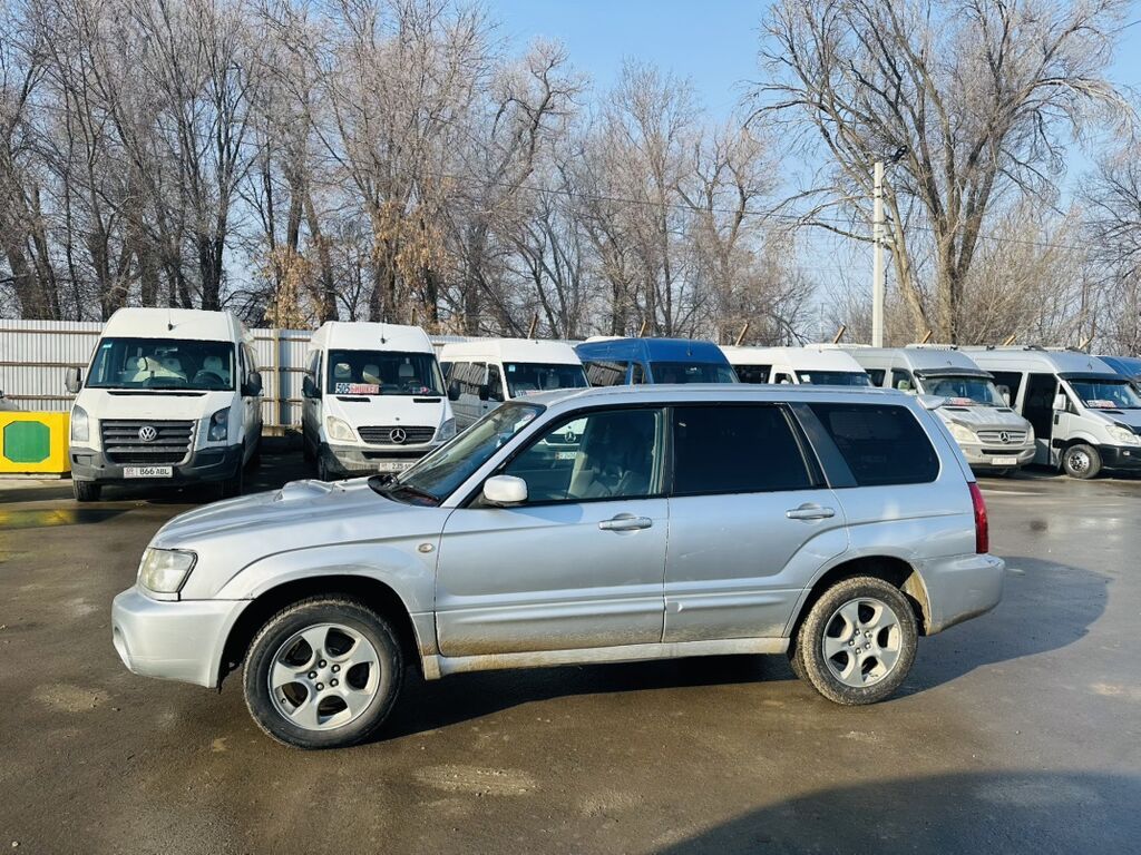 Subaru Forester: 2003 г., 2 л, Автомат, Бензин, Кроссовер: фото 4