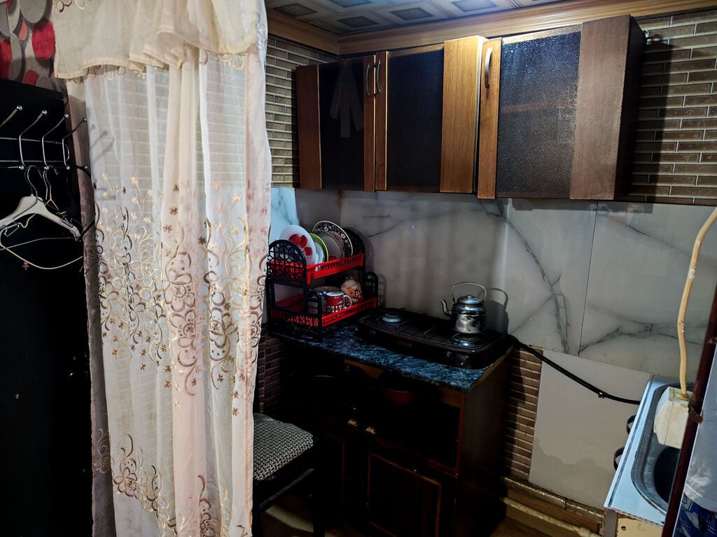 13 kv. m, 1 otaqlı, Qaz, Su, İşıq