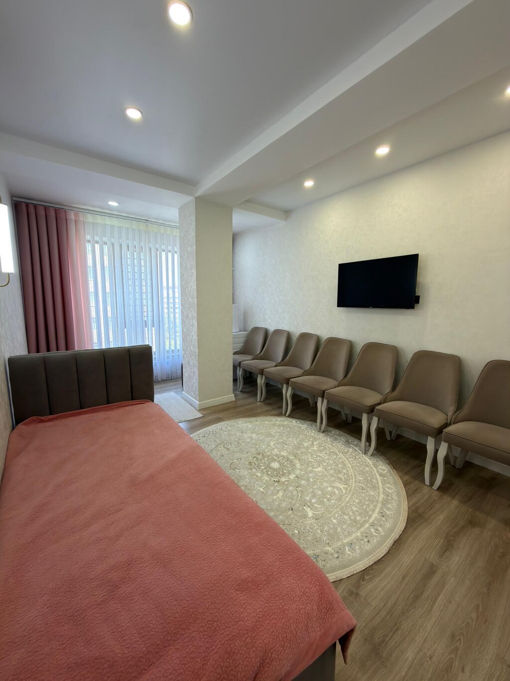 3 комнаты, 120 м², Золотой квадрат Элитка, 8 этаж, Дизайнерский ремонт: фото 6