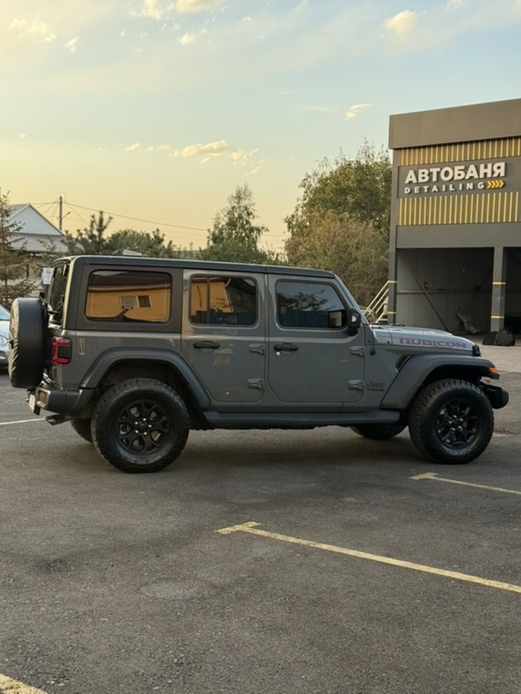 Jeep Wrangler: 2022 г., 2 л, Автомат, Бензин, Внедорожник: фото 4