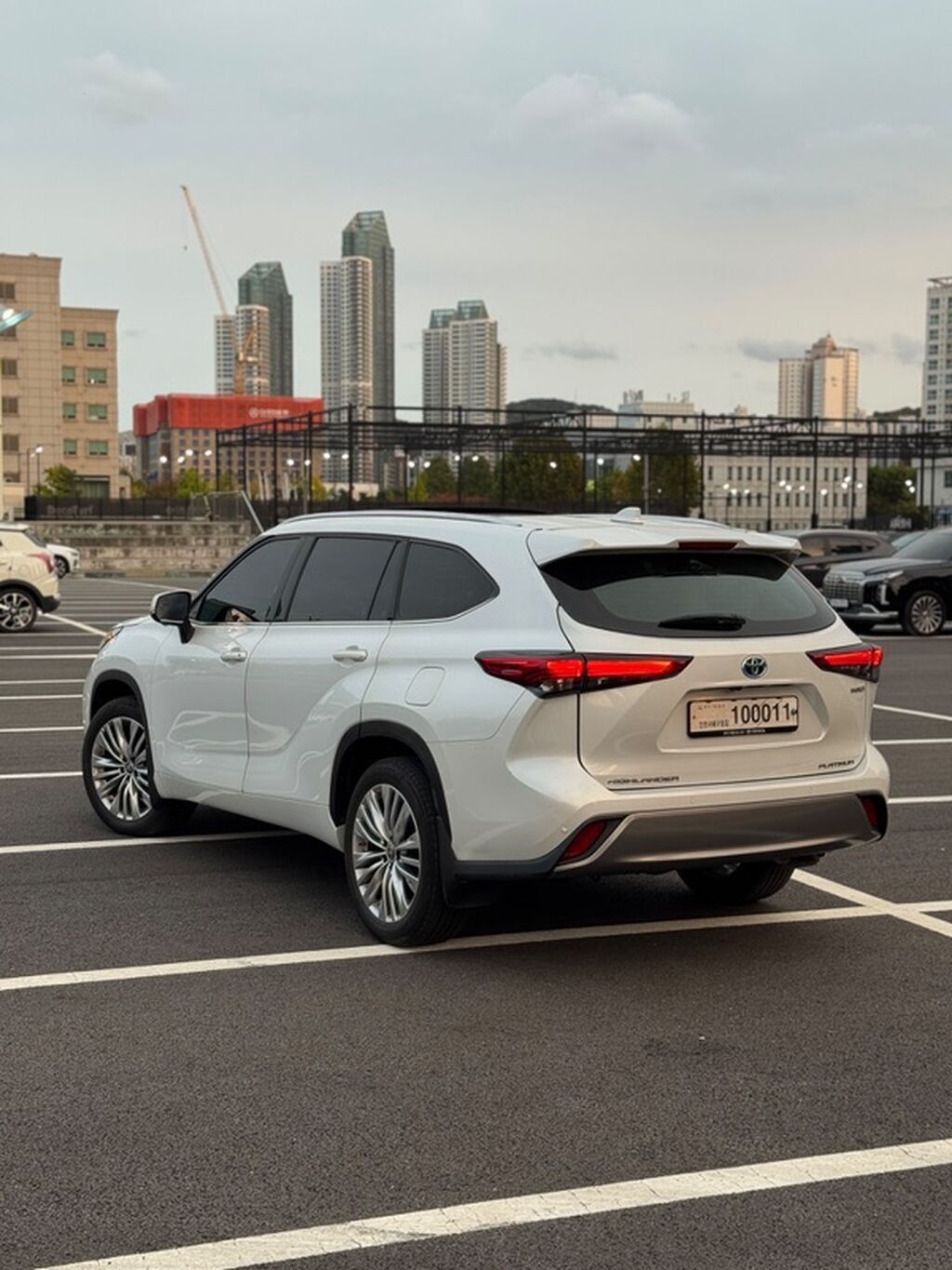 Toyota Highlander: 2023 г., Гибрид, Кроссовер: фото 6