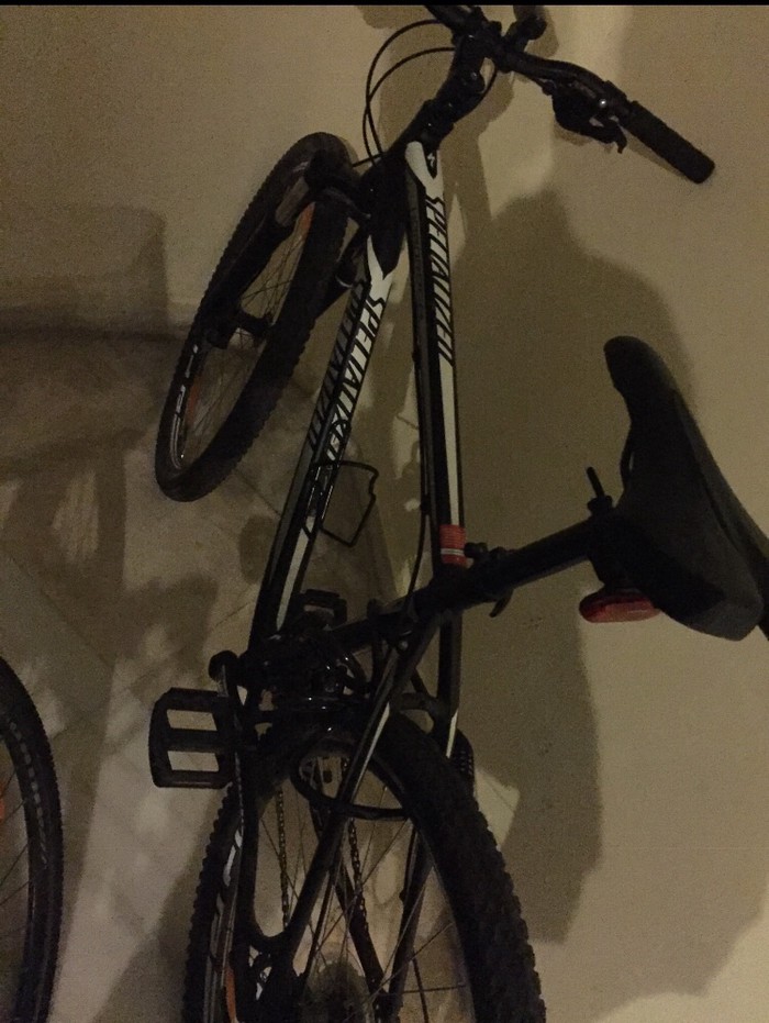Ποδήλατα: Ψάχνω για αγορά αυτό το ποδηλατο Specialized Black rockhopper σε lalafo.gr Ψάχνω για αγορά αυτό το ποδηλατο Specialized Black rockhopper σε Αθήνα