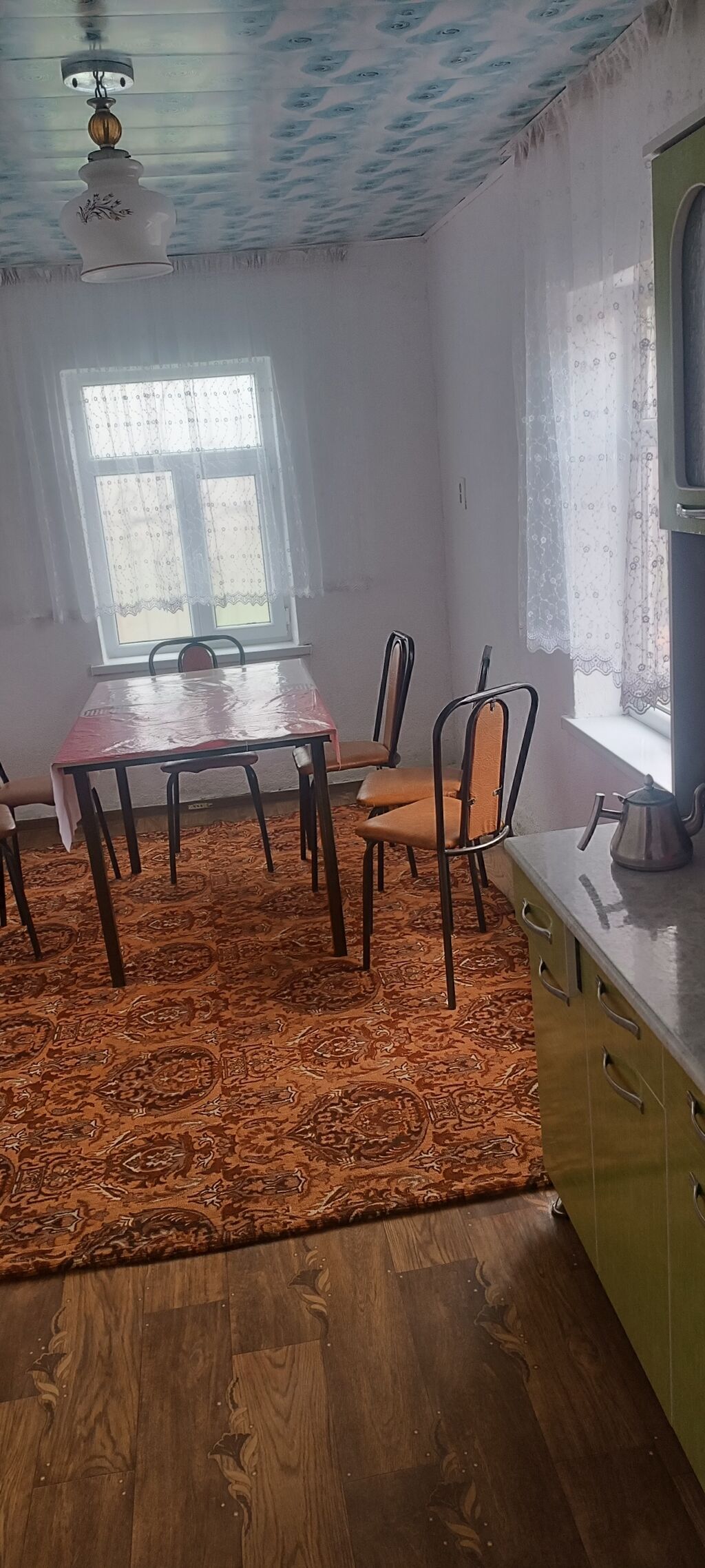 Сдаю по суточно 2х комнатную квартиру в центре г,Каракол в частном: фото 4