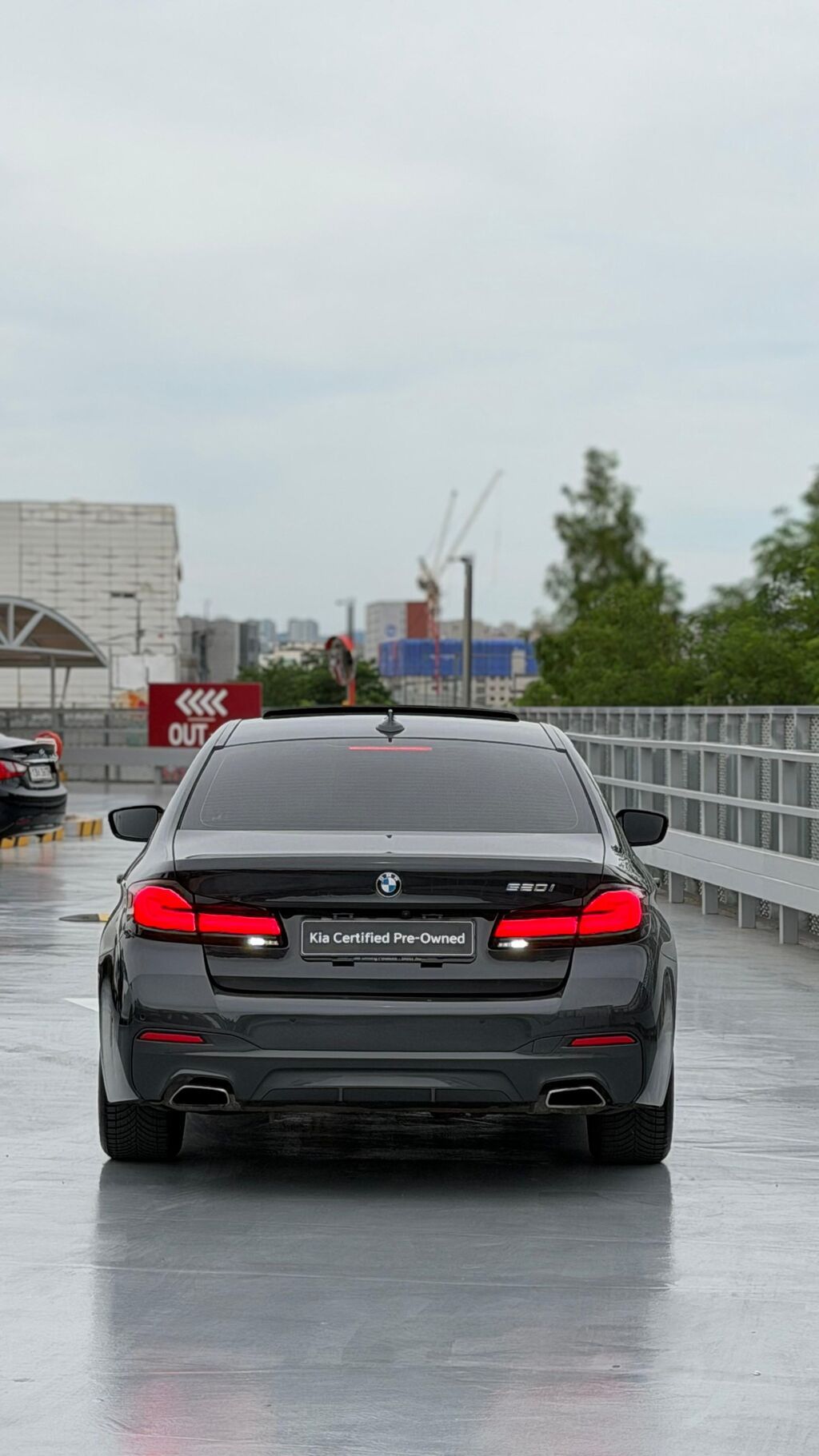BMW 5 series: 2022 г., 2 л, Автомат, Бензин, Седан: фото 3