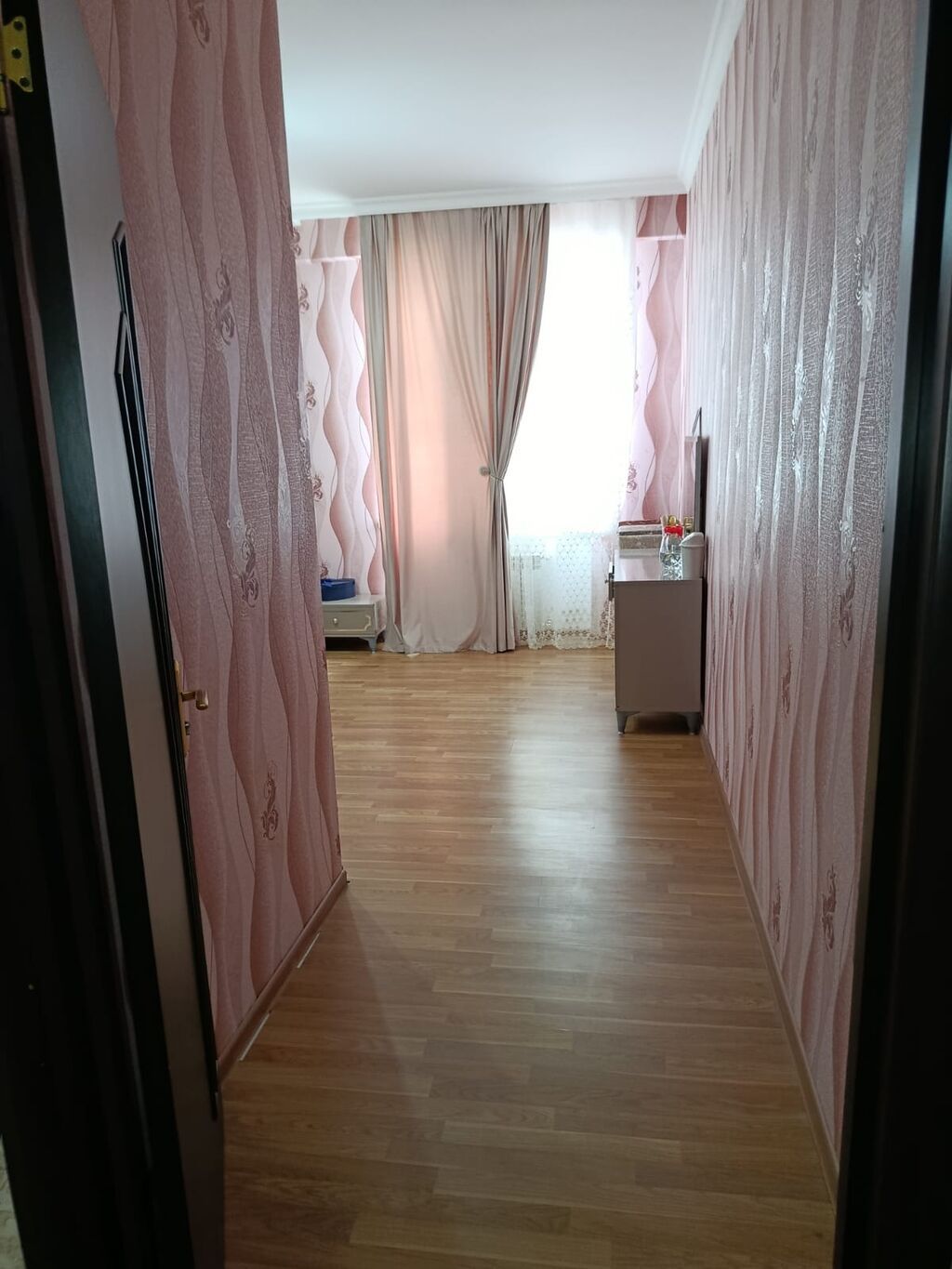 3 otaqlı, Yeni tikili, 96 kv. m