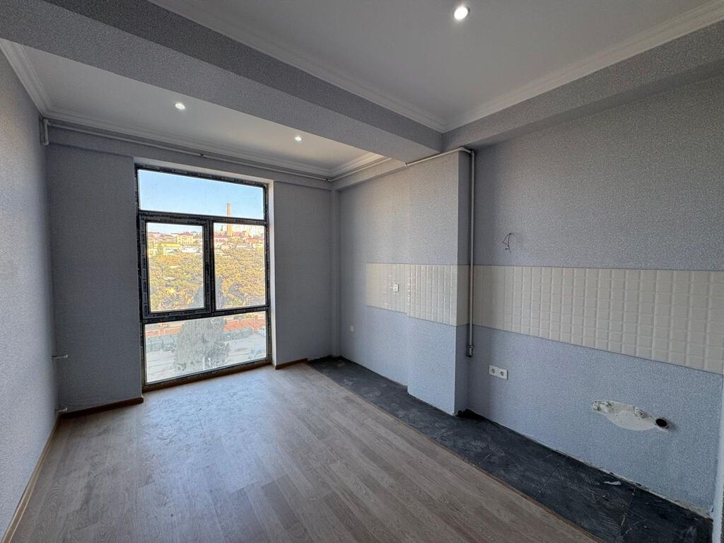 Qaraçuxur qəs., 2 otaqlı, Yeni tikili, 95 kv. m