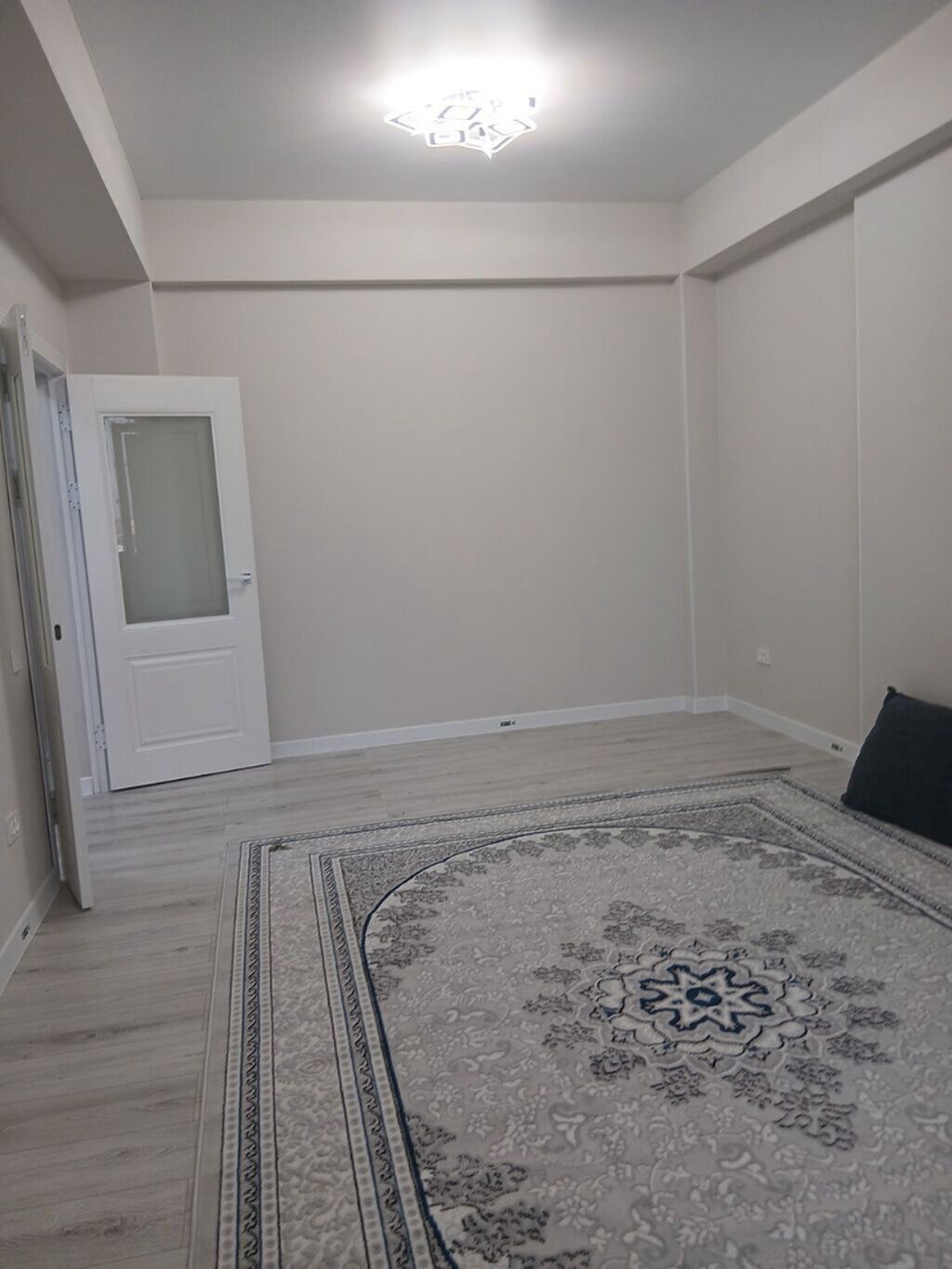 2 комнаты, 49 м², Пишпек 14 этаж, Евроремонт: фото 3