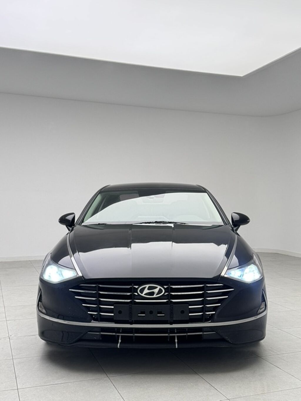 Hyundai Sonata: 2019 г., 2 л, Автомат, Газ, Седан: фото 2