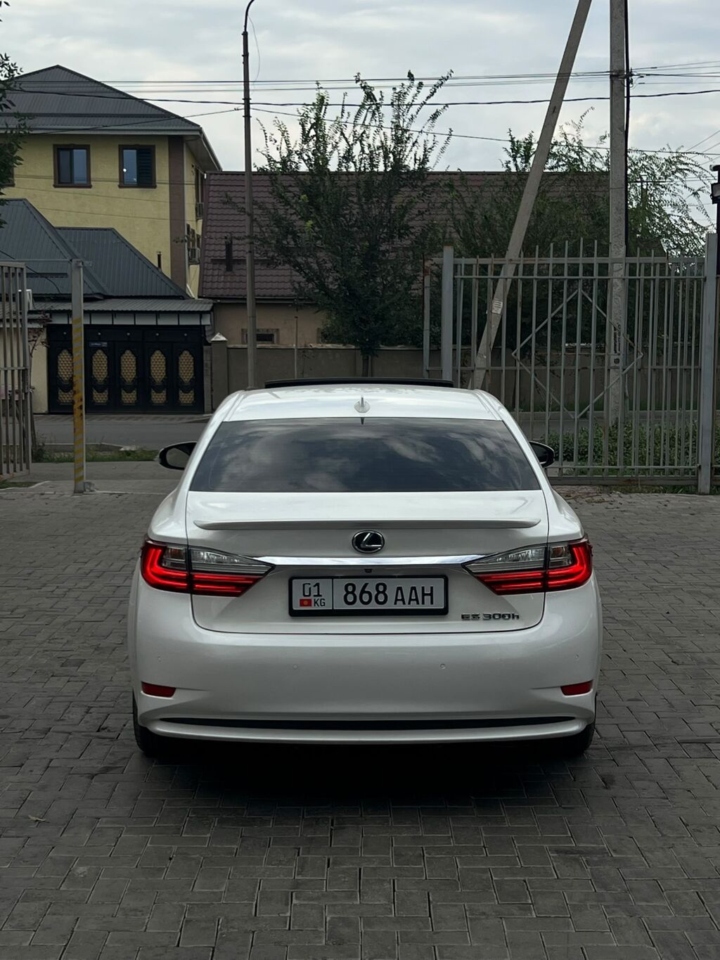 Lexus ES: 2018 г., 2.5 л, Автомат, Гибрид, Седан: фото 5