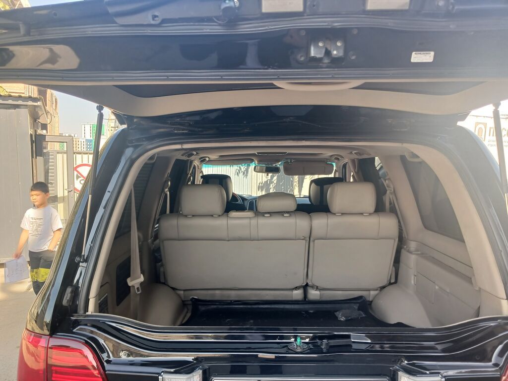 Lexus LX: 2006 г., 4.7 л, Автомат, Бензин, Внедорожник: фото 6