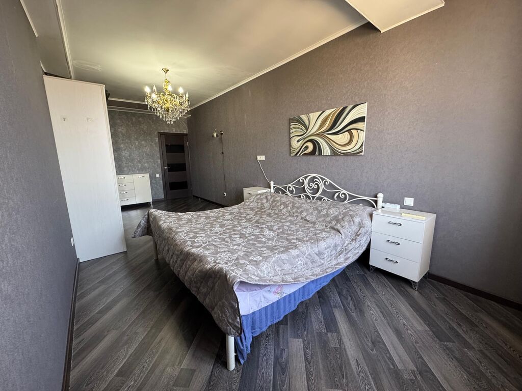 2 комнаты, 83 м², Золотой квадрат Элитка, 10 этаж, Евроремонт: фото 7