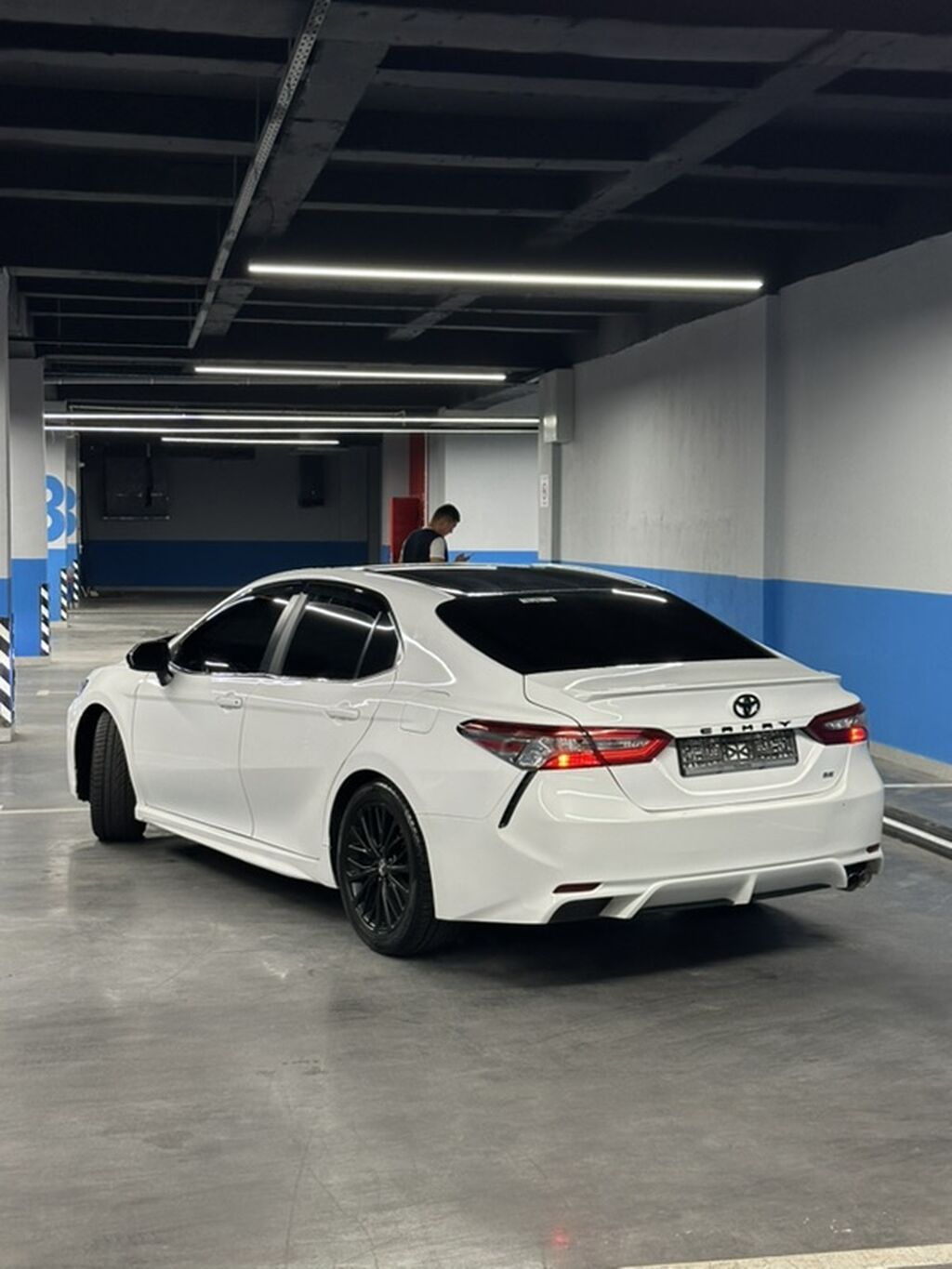 Toyota Camry, 2018 г., 2.5 л, автомат: фото 4