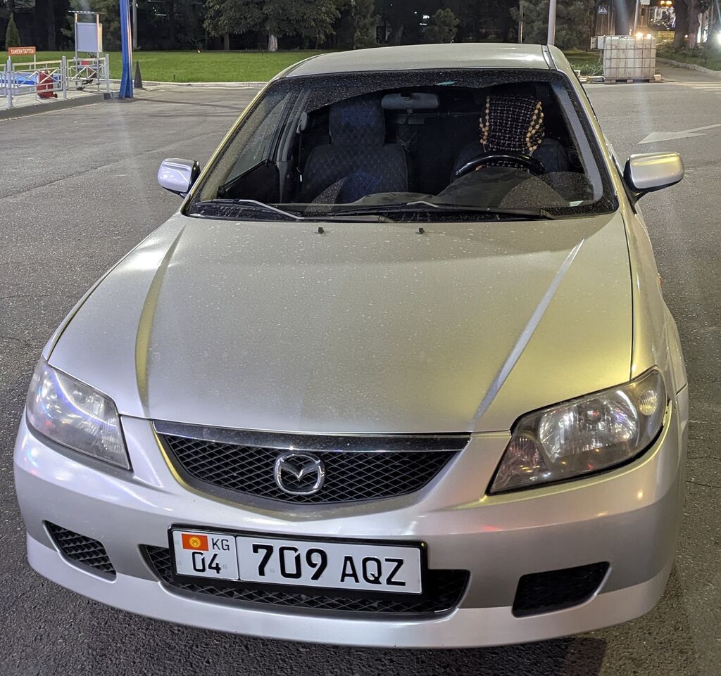 Mazda 323: 2003 г., 1.6 л, Автомат, Бензин, Хэтчбэк: фото 1