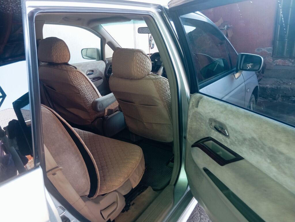Honda Odyssey: 2000 г., 2.3 л, Автомат, Газ, Минивэн: фото 4