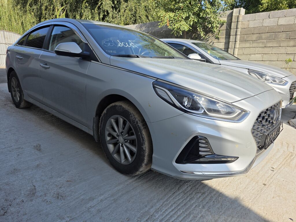 Hyundai Sonata: 2019 г., 2 л, Автомат, Газ, Седан: фото 2