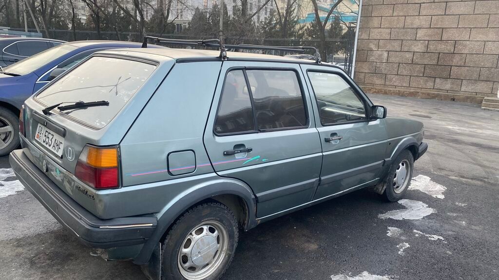 Volkswagen Golf GTI: 1989 г., 1.6 л, Механика, Бензин, Хэтчбэк: фото 5