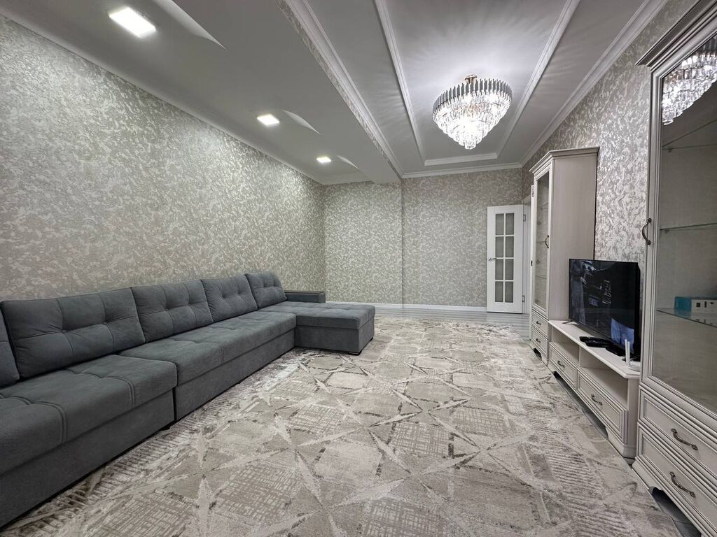 3 комнаты, Моссовет, Душевая кабина, Постельное белье, Кондиционер: фото 1