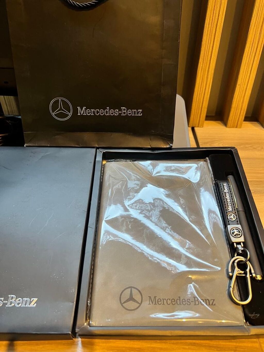 Подарочный набор для любителей Mercedes . В комплекте блокнот, ручка: фото 4