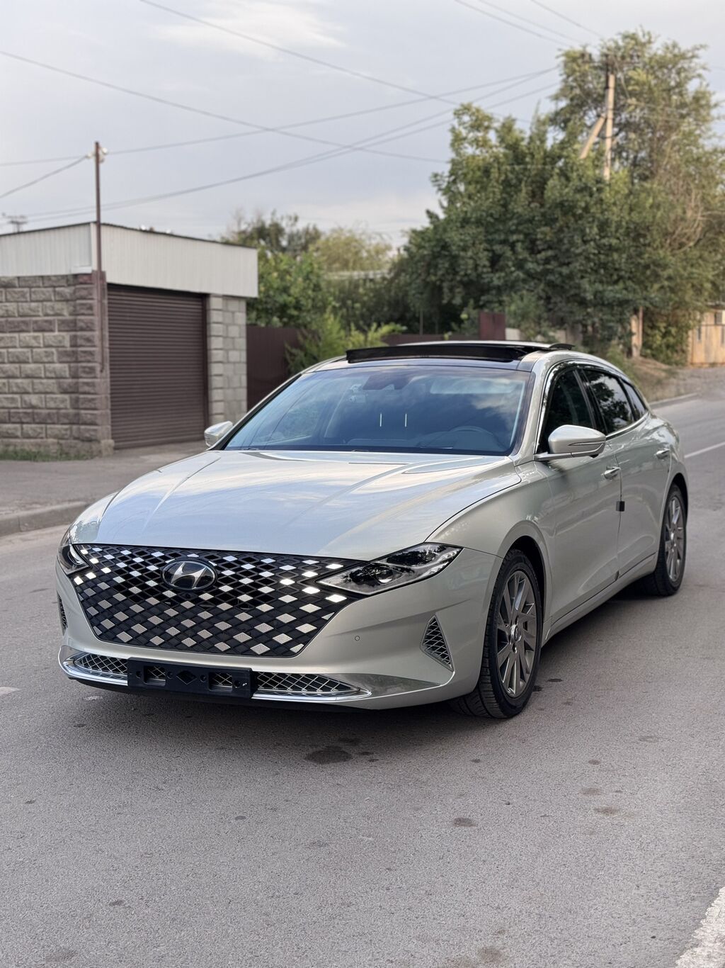 Hyundai Grandeur: 2020 г., 2.4 л, Автомат, Гибрид, Седан: фото 4