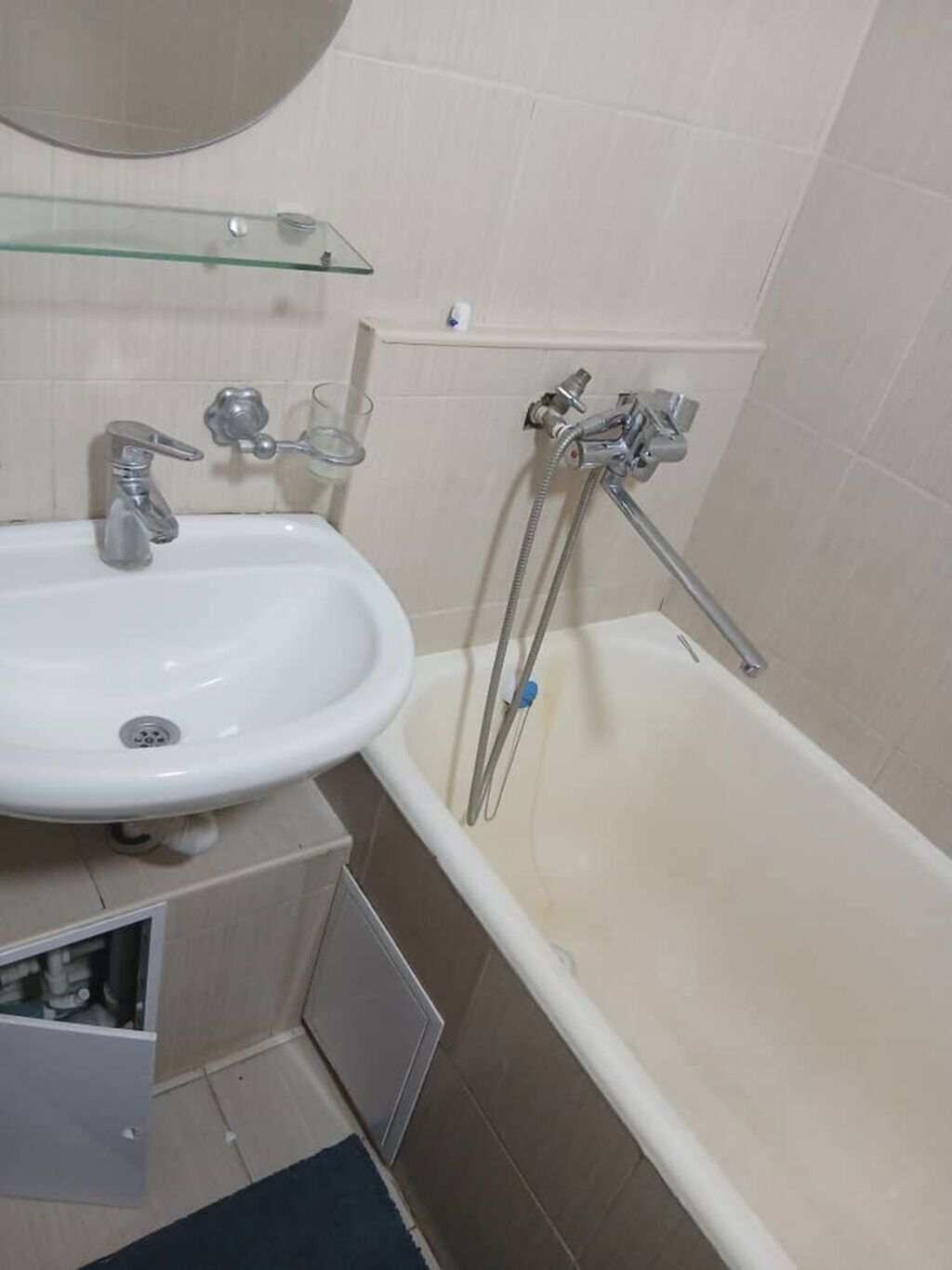 3 комнаты, 58 м², 6 мкр 104 серия, 2 этаж, Косметический ремонт: фото 5