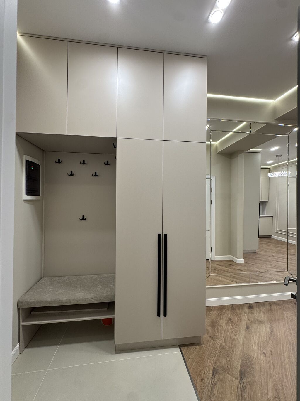 2 комнаты, 57 м², 7 мкр Элитка, 14 этаж, Дизайнерский ремонт: фото 3
