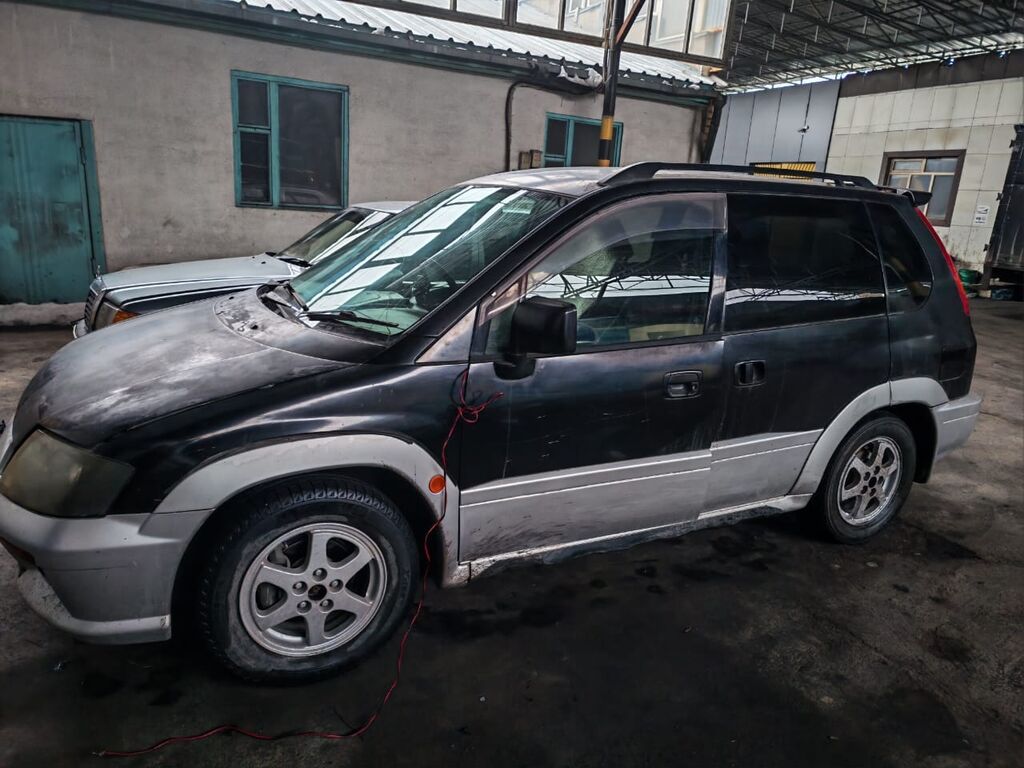 Mitsubishi RVR: 1997 г., 2.4 л, Автомат, Бензин, Минивэн: фото 2