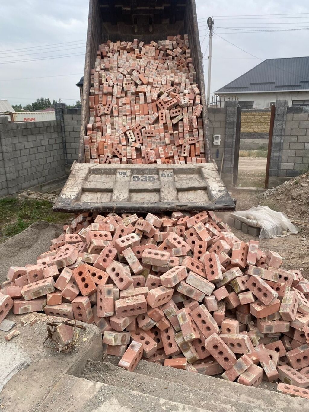Пустотелый, дырчатый, Жженый кирпич, Полублок, 250×120×88 — фото 7