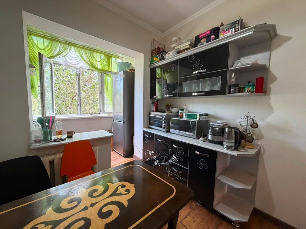 3 комнаты, 60 м², Золотой квадрат 106 серия, 3 этаж, Косметический ремонт: фото 6