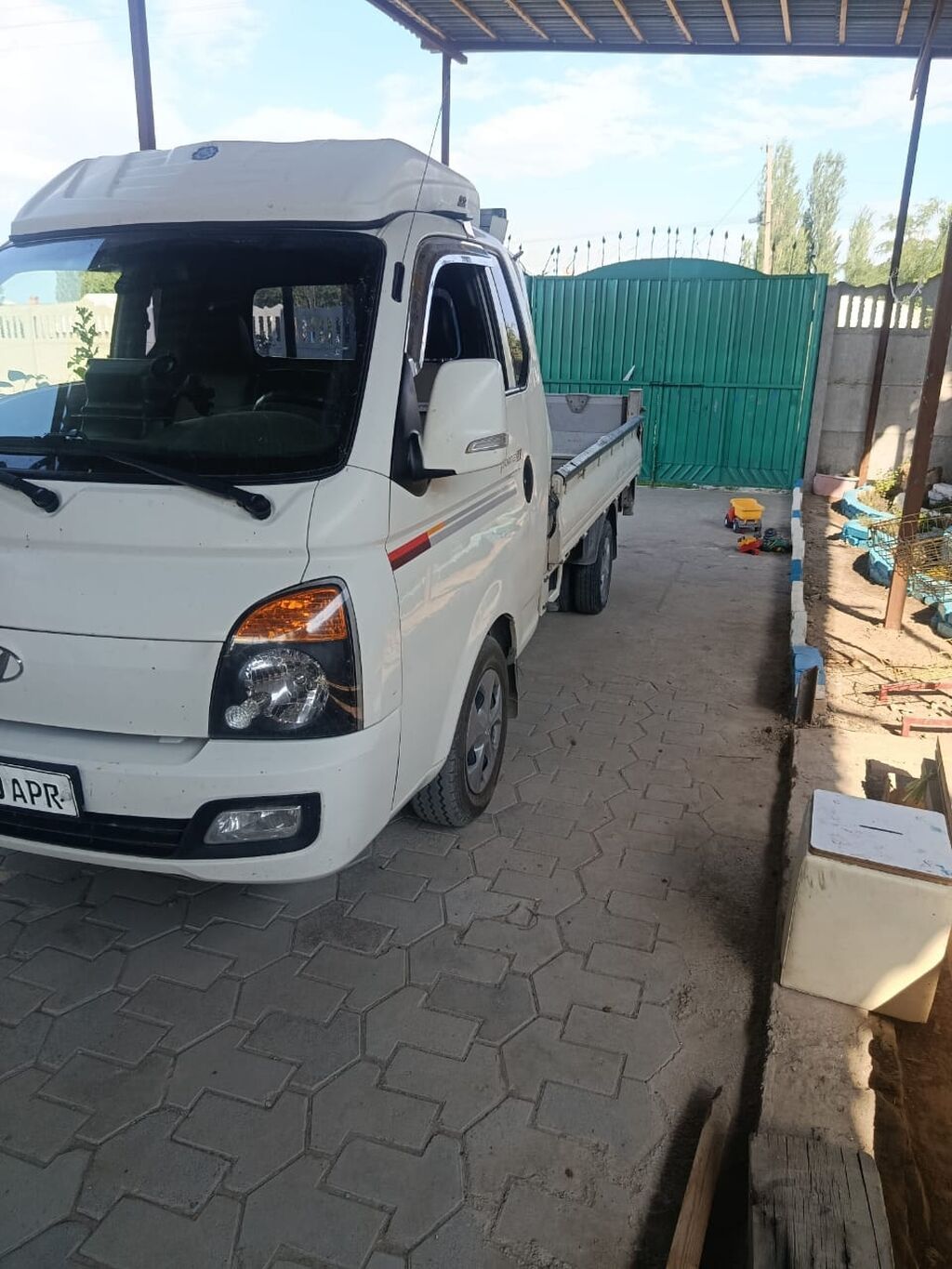 Hyundai Porter (бортовой малотоннажный грузовик) - Тип кузова: фото 2