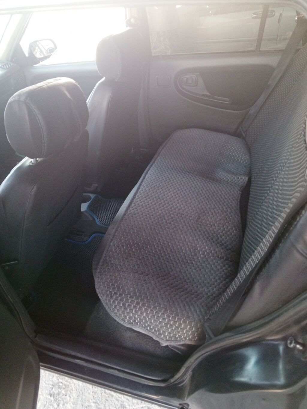 Daewoo Nexia: 2007 г., 1.5 л, Механика, Бензин, Седан: фото 6