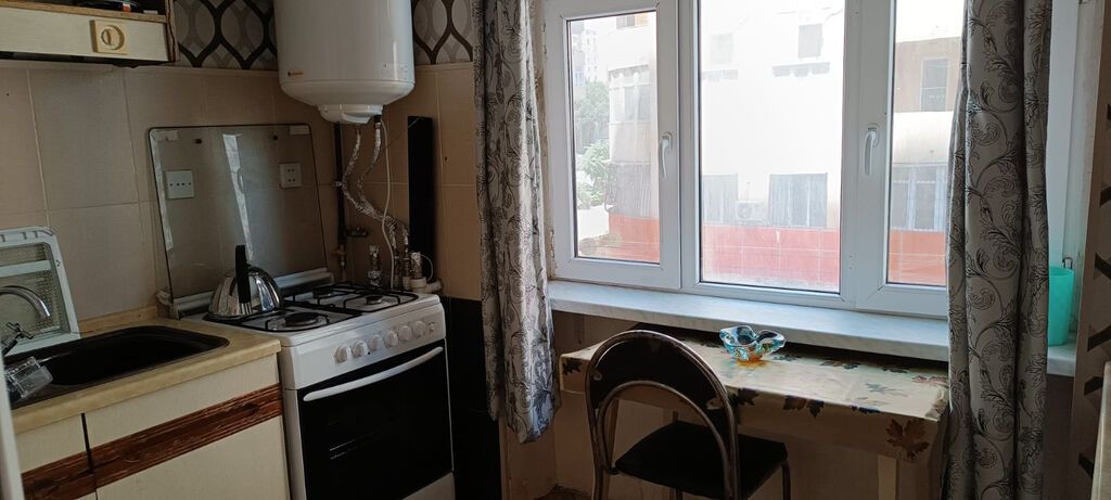 2-room new-build apartment for rent in Yeni Yasamal, 48 m², 450 AZN/mo, photo 3 / 12